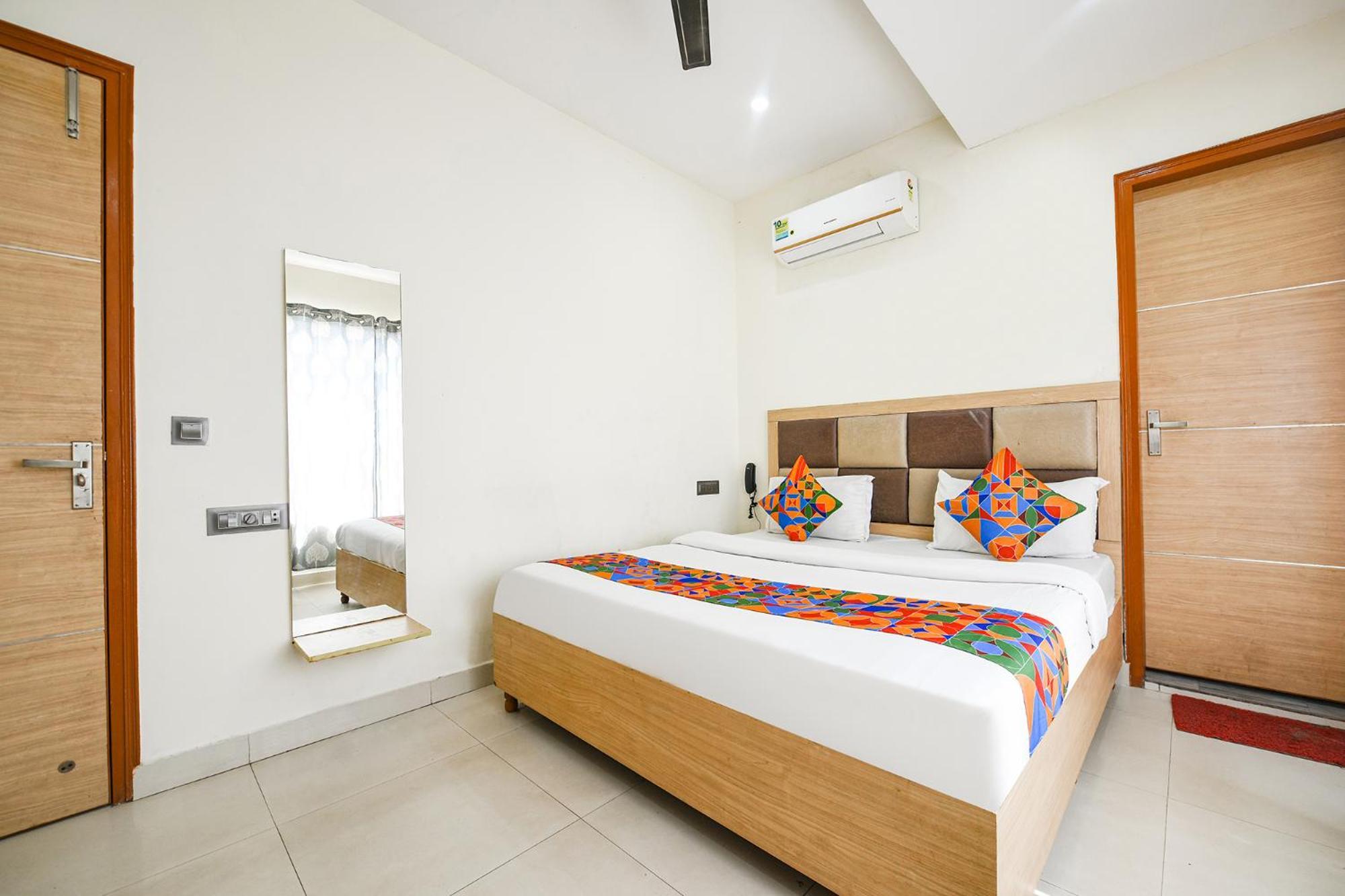 Fabescape Panchkula Motels 外观 照片